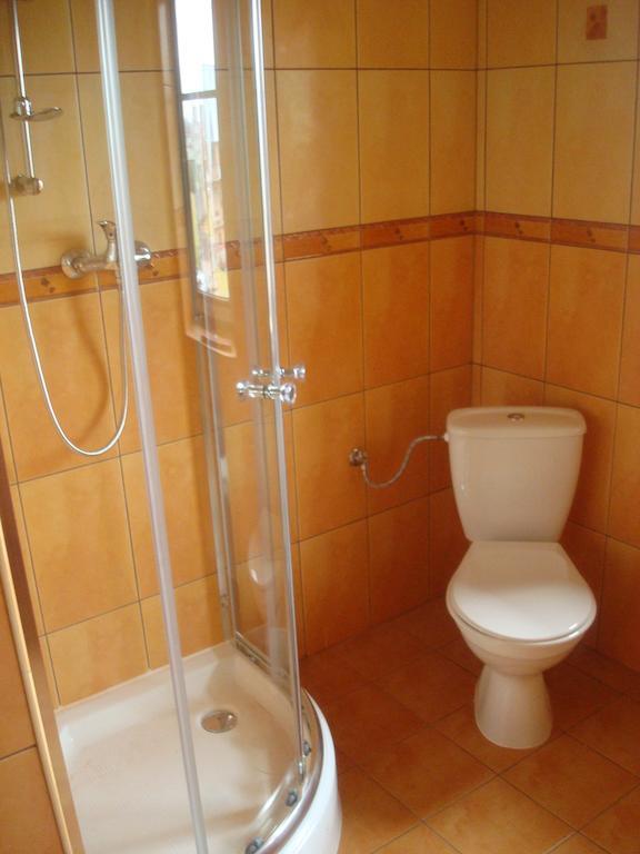 Stylowy Goralski Dom Rozetka Bukowina Tatrzańska Oda fotoğraf